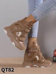 QT82 CAMEL